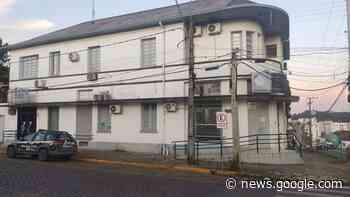 Homem é preso por agredir funcionária de posto de combustível em ... - Rádio Planalto