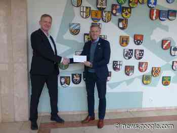 Sparkasse Kaiserslautern: Spende für SC Vogelbach - Nachrichten Kaiserslautern