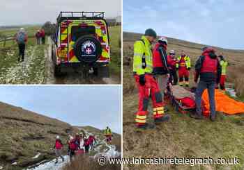14 volunteers called to Fair Snape Fell as man falls