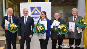 8 Bürgermedaillen beim Neujahrsempfang Poing 2023 - Merkur.de