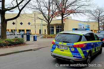 Bielefelder Bademeister soll Frau angefasst haben