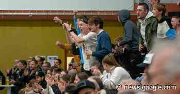 "Wunderbares Gefühl": Hallencup des TV Lampertheim zieht Fans - Echo Online