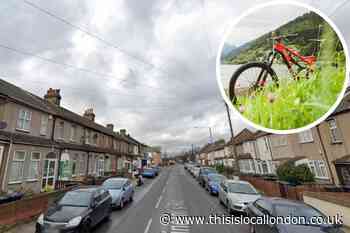Dartford St Vincent’s Road: Gang attempt to steal bike from cyclist