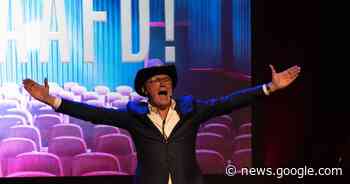 Erik Van Looy speelt extra voorstelling van zijn allereerste ... - Het Laatste Nieuws