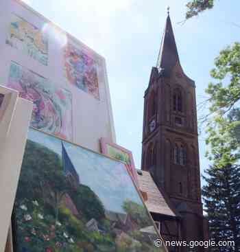 Neue Ausstellung „Ansichten“ eröffnet im Heimatmuseum Dissen - NIEDERLAUSITZ aktuell