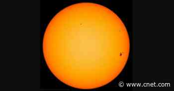 Your Solar Eclipse Glasses Are Also Great for Sunspot Spotting     - CNET