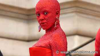 ‘Doja’s Inferno’: Doja Cat Goes Full Glam at Schiaparelli Show With 30,000 Swarovski Crystals