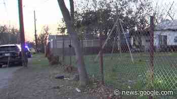 Man hospitalized after being shot by neighbor while mowing lawn ... - KSAT San Antonio