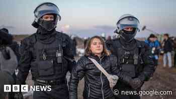 Greta Thunberg: German police deny protest detainment was staged - BBC