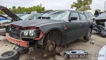 Junkyard Gem: 2006 Dodge Charger Daytona R/T