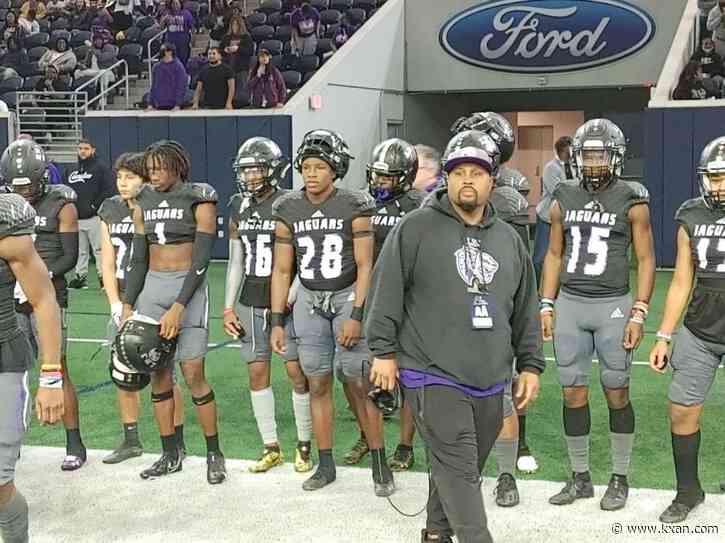 LBJ coach Jahmal Fenner hired to be Longhorns' director of high school relations