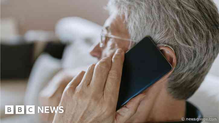 BT customer contracts face probe by regulator - BBC