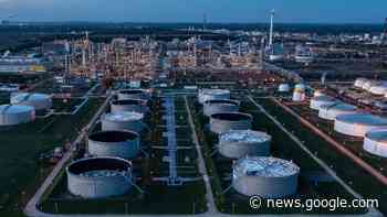 Chemie - Leuna - Hohe Investitionen trotz gedämpfter Produktion in ... - Süddeutsche Zeitung - SZ.de