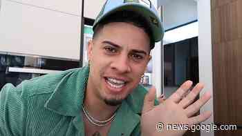 Austin McBroom under fire for allegedly not paying Social Gloves staff - Dexerto