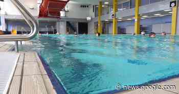 Bijscholing van redders in Duffels zwembad | Duffel | hln.be - Het Laatste Nieuws