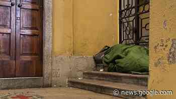 LODI Il dramma del senzatetto che dorme al gelo sullo scalone del ... - Il Cittadino