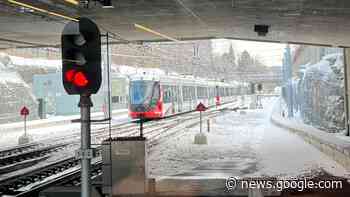 Ottawa LRT: Stopped train causes delays | CTV News - CTV News Ottawa