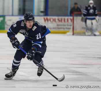 PHOTOS: Canmore Eagles play against Camrose: Photo Gallery - Rocky Mountain Outlook - Bow Valley News