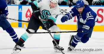 Dunn powers Kraken past Maple Leafs 5-1 | Globalnews.ca - Global News