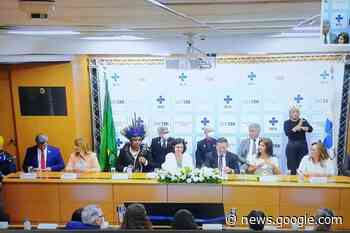 Primeira mulher no cargo, Nísia Trindade toma posse como ministra ... - Diario de Pernambuco