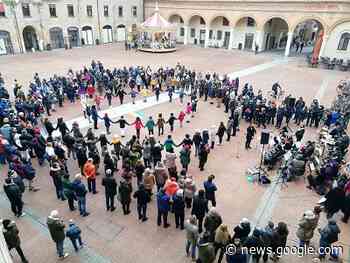Concerto e danze israeliane in piazza Municipio | estense.com Ferrara - Estense.com
