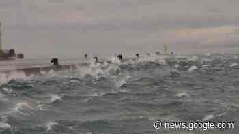 Maltempo, a Trieste raffiche di bora oltre i 120 km/h - Il Piccolo