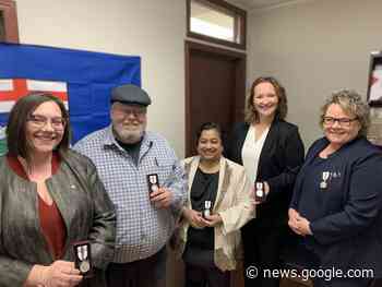MLA presents seven local community leaders with Queen's Jubilee ... - Wetaskiwin Times Advertiser