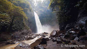 How to Make Your First Travel Video in 3 Easy Steps