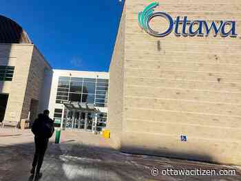 'Technical issue' affects pay for thousands of city workers, police