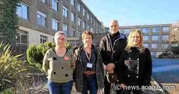 À l'Ehpad de Kerbernes, à Lorient, la députée Lysiane Métayer a ... - Le Télégramme