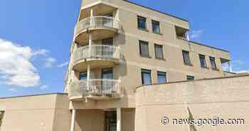 Oostrozebeke verkoopt twee woningen | Oostrozebeke | hln.be - Het Laatste Nieuws