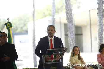 Governador Elmano de Freitas participa de evento em Baturité, sua ... - opiniaoce.com.br