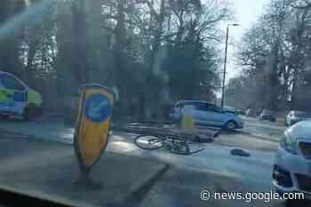 Oakley Road Bromley car crash: Police issue update on cyclist - News Shopper