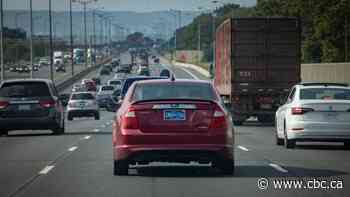 170,000 blue licence plates still on the roads 3 years after Ontario promised to pull them