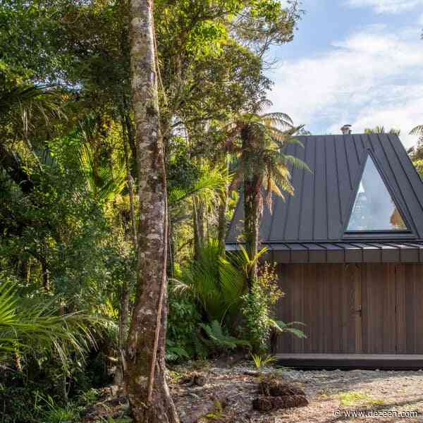 Fabric Architecture builds CLT vacation cabin in New Zealand rainforest