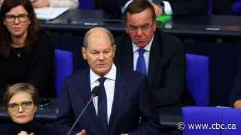 Germany says it will send 14 Leopard tanks to Ukraine to start