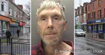 Face of armed robber who threatened Hull shop staff at knifepoint