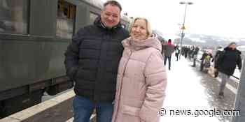 Mit dem Dampfnostalgiezug: Mandy und Gordon Hampel fahren von ... - Hertener Allgemeine