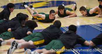 Glenbrook North tradition: When taking a dive is a good thing