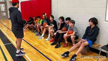 This Hamilton boys basketball team is learning about body acceptance and 'what it is to be tough'