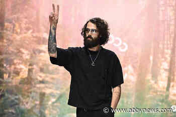 NHL prospect turned B.C. fashion designer featured on Hockey Day in Canada