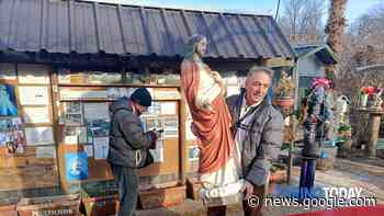 La statua del Cristo piangente di Stupinigi di Nichelino portata via ... - TorinoToday