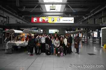 Blick hinter die Kulissen: Zehntklässler aus Lindau erkunden ... - Schwäbische