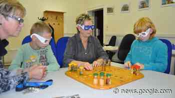 Tag des Sehens 2022 in Parchim mit Essen und Hörspiel im Dunkeln - svz – Schweriner Volkszeitung