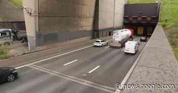 Linkerrijstrook versperd op Antwerpse Ring richting Gent ter hoogte ... - Provinciale Zeeuwse Courant