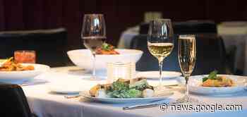 17 restaurants & hotels with Valentine's Day specials in Toronto - Curiocity