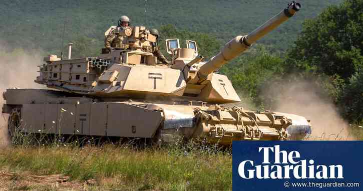 US joins Germany in sending tanks to Ukraine as Biden hails ‘united’ effort