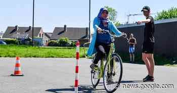 Vrijwilligers gezocht om fietslessen voor volwassenen te ... - Het Laatste Nieuws