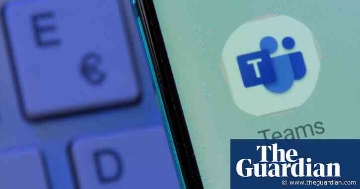 Microsoft investigates outage affecting Teams and Outlook users worldwide