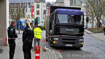 Schwer verletzt: Lkw-Fahrer übersieht Fußgänger in Jena - Ostthüringer Zeitung